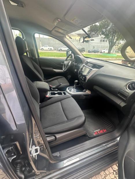 NISSAN Frontier 2.3 ATTACK CABINE DUPLA 4X4 BI-TURBO DIESEL AUTOM�TICO, Foto 5