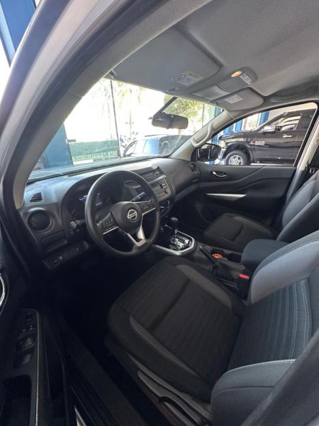 NISSAN Frontier 2.3 16V SE 4X4 CABINE DUPLA BI-TURBO DIESEL AUTOM�TICO, Foto 6