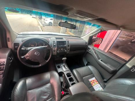 NISSAN Frontier 2.3 16V PLATINUM CABINE DUPLA 4X4 BI-TURBO DIESEL AUTOM�TICO, Foto 3
