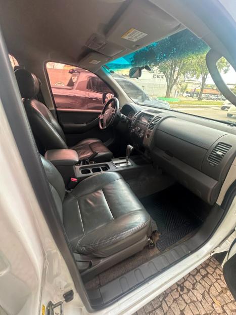 NISSAN Frontier 2.3 16V PLATINUM CABINE DUPLA 4X4 BI-TURBO DIESEL AUTOM�TICO, Foto 4