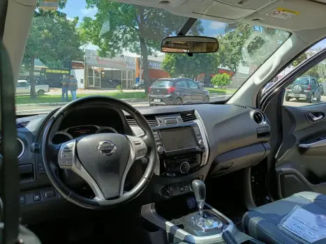 NISSAN Frontier 2.3 16V LE 4X4 CABINE DUPLA BI-TURBO DIESEL AUTOMÁTICO, Foto 11