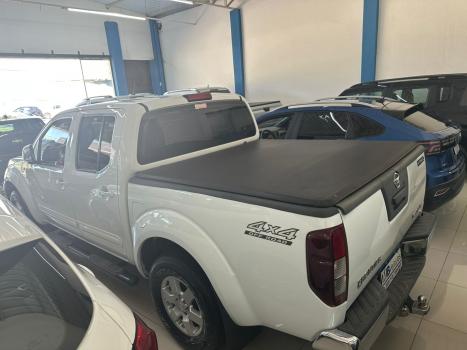 NISSAN Frontier 2.5 16V PLATINUM 4X4 TURBO DIESEL CABINE DUPLA AUTOM�TICO, Foto 8