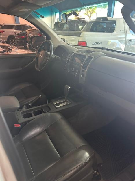 NISSAN Frontier 2.5 16V PLATINUM 4X4 TURBO DIESEL CABINE DUPLA AUTOM�TICO, Foto 10