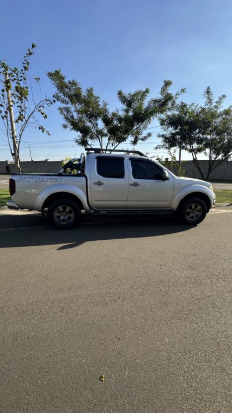 NISSAN Frontier 2.5 16V SV ATTACK TURBO DIESEL CABINE DUPLA, Foto 15