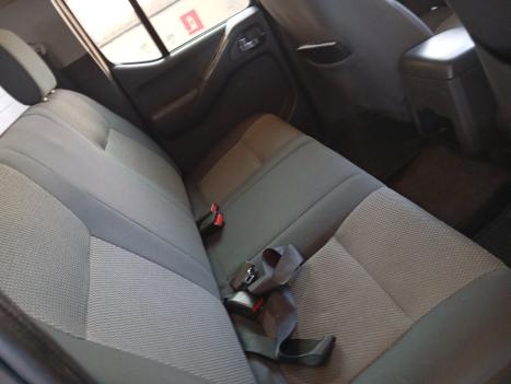 NISSAN Frontier 2.5 SE ATTACK TURBO DIESEL CABINE DUPLA, Foto 12