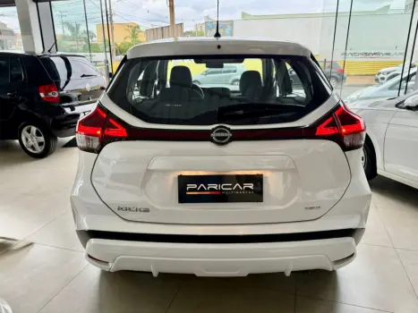 NISSAN Kicks 1.6 16V 4P FLEXSTART EXCLUSIVE XTRONIC AUTOM�TICO CVT, Foto 5