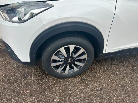 NISSAN Kicks 1.6 16V 4P FLEXSTART S X-TRONIC AUTOM�TICO CVT, Foto 9
