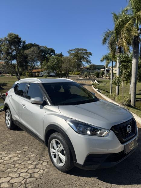 NISSAN Kicks 1.6 16V 4P FLEXSTART S DIRECT X-TRONIC AUTOM�TICO CVT, Foto 4