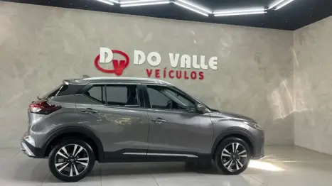 NISSAN Kicks 1.6 16V 4P FLEXSTART EXCLUSIVE XTRONIC AUTOMÁTICO CVT, Foto 3