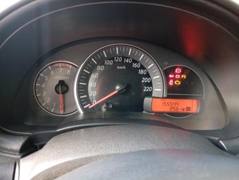 NISSAN March 1.0 12V 4P SV FLEX, Foto 2