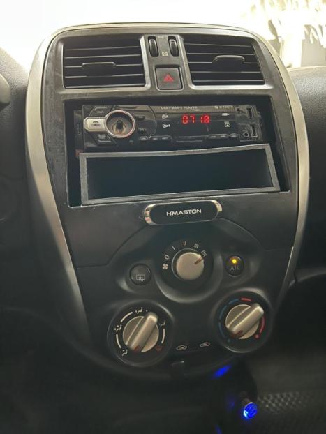 NISSAN March 1.0 12V 4P S FLEX, Foto 2