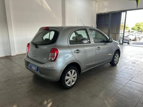 NISSAN March 1.0 16V 4P S FLEX, Foto 5