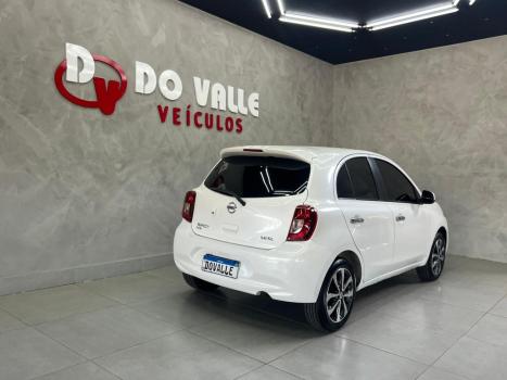 NISSAN March 1.6 16V 4P SL FLEX, Foto 4