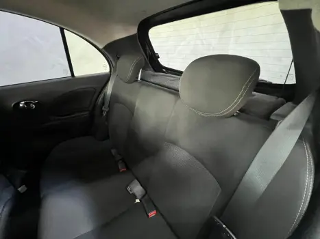NISSAN March 1.6 16V 4P SL FLEX AUTOM�TICO CVT, Foto 8