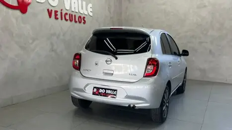 NISSAN March 1.6 16V 4P SL FLEX AUTOMÁTICO CVT, Foto 2