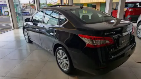 NISSAN Sentra 2.0 16V 4P FLEX SL AUTOMÁTICO CVT, Foto 5