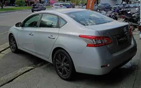 NISSAN Sentra 2.0 16V 4P SL AUTOMÁTICO CVT, Foto 4