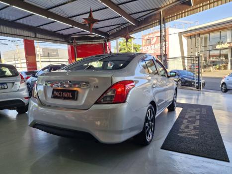 NISSAN Versa Sedan 1.6 16V 4P UNIQUE FLEX, Foto 5