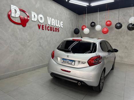 PEUGEOT 208 1.6 16V 4P FLEX GRIFFE AT6 AUTOM�TICO, Foto 7