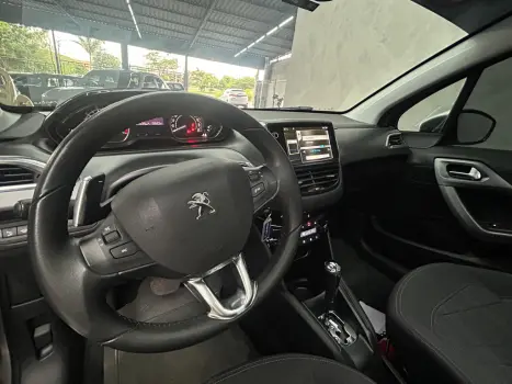 PEUGEOT 208 1.6 16V 4P FLEX GRIFFE AT6 AUTOM�TICO, Foto 11