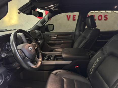 RAM 1500 5.7 V8 REBEL CABINE DUPLA 4X4 AUTOM�TICO, Foto 4