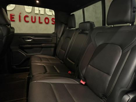 RAM 1500 5.7 V8 REBEL CABINE DUPLA 4X4 AUTOM�TICO, Foto 5