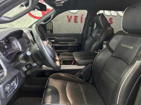 RAM 2500 6.7 I6 24V SLT CABINE DUPLA TURBO DIESEL NIGHT EDITION 4X4 AUTOM�TICO, Foto 6