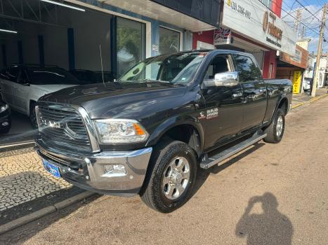 RAM 2500 6.7 I6 24V SLT CABINE DUPLA TURBO DIESEL LARAMIE 4X4 AUTOM�TICO, Foto 6