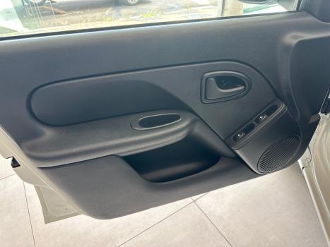 RENAULT Clio Hatch 1.0 16V 4P EXPRESSION, Foto 4