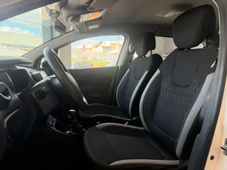 RENAULT Duster 1.6 16V 4P FLEX ZEN X-TRONIC AUTOM�TICO, Foto 9