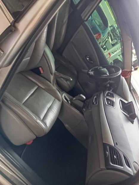 RENAULT Fluence 2.0 16V 4P FLEX PRIVIL�GE AUTOM�TICO, Foto 6
