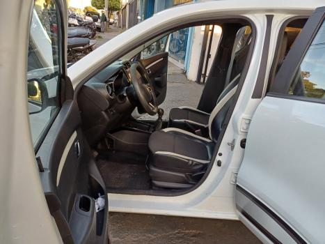 RENAULT Kwid 1.0 12V 4P SCE FLEX INTENSE, Foto 12