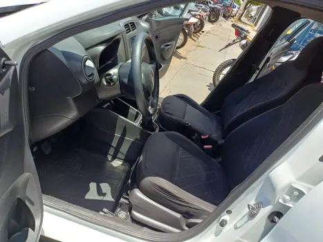 RENAULT Kwid 1.0 12V 4P SCE FLEX ZEN, Foto 11