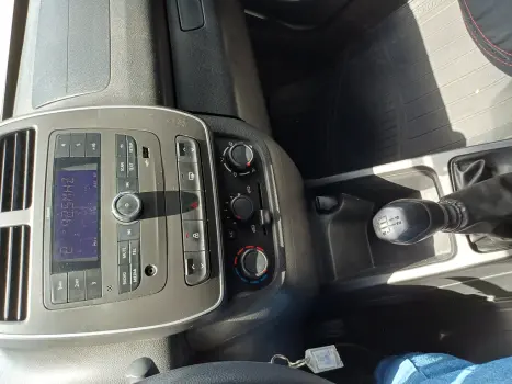 RENAULT Kwid 1.0 12V 4P SCE FLEX ZEN, Foto 12