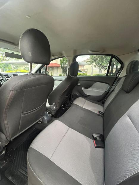 RENAULT Logan 1.6 4P FLEX DINAMIQUE, Foto 8