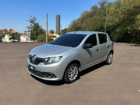 RENAULT Sandero 1.0 12V 4P FLEX SCE AUTHENTIQUE, Foto 2