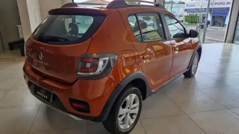 RENAULT Sandero 1.6 16V 4P FLEX STEPWAY AUTOMÁTICO, Foto 7