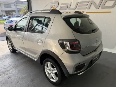 RENAULT Sandero 1.6 16V 4P FLEX SCE STEPWAY, Foto 3