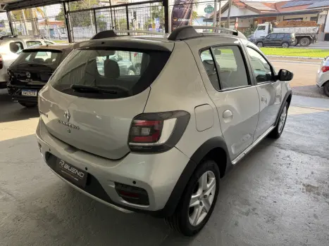 RENAULT Sandero 1.6 16V 4P FLEX SCE STEPWAY, Foto 4
