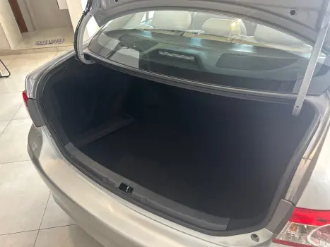 TOYOTA Corolla 1.8 16V 4P GLI FLEX AUTOM�TICO, Foto 5