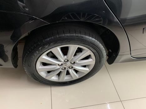 TOYOTA Corolla 2.0 16V 4P ALTIS FLEX AUTOMTICO, Foto 4