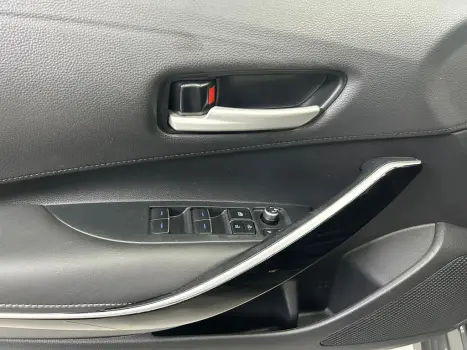 TOYOTA Corolla 2.0 16V 4P FLEX XEI DIRECT SHIFT AUTOM�TICO CVT, Foto 6