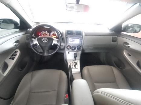 TOYOTA Corolla 2.0 16V 4P FLEX XEI DIRECT SHIFT AUTOMÁTICO CVT, Foto 8