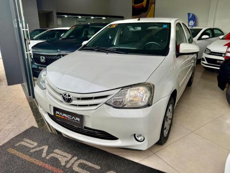 TOYOTA Etios Hatch 1.3 16V 4P FLEX X, Foto 1