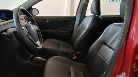 TOYOTA Etios Hatch 1.5 16V 4P FLEX XS AUTOM�TICO, Foto 8