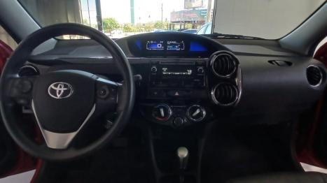 TOYOTA Etios Hatch 1.5 16V 4P FLEX XS AUTOM�TICO, Foto 7
