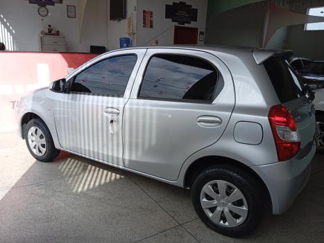 TOYOTA Etios Hatch 1.3 16V 4P FLEX X, Foto 1