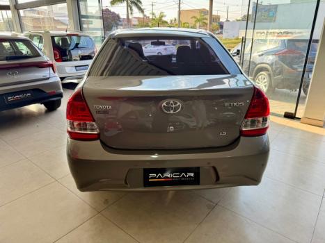 TOYOTA Etios Sedan 1.5 16V 4P FLEX X AUTOMTICO, Foto 5