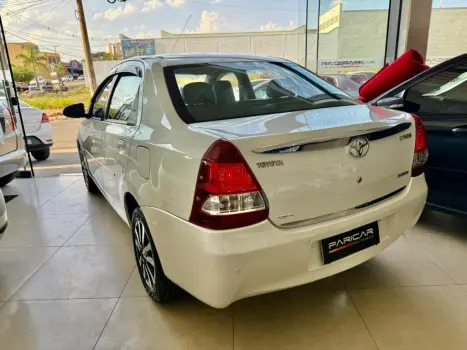 TOYOTA Etios Sedan 1.5 16V 4P FLEX PLATINUM, Foto 6
