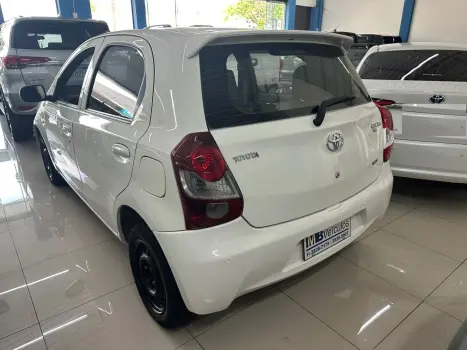 TOYOTA Etios Sedan 1.3 16V 4P FLEX X, Foto 6